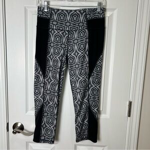 Athleta women’s capris